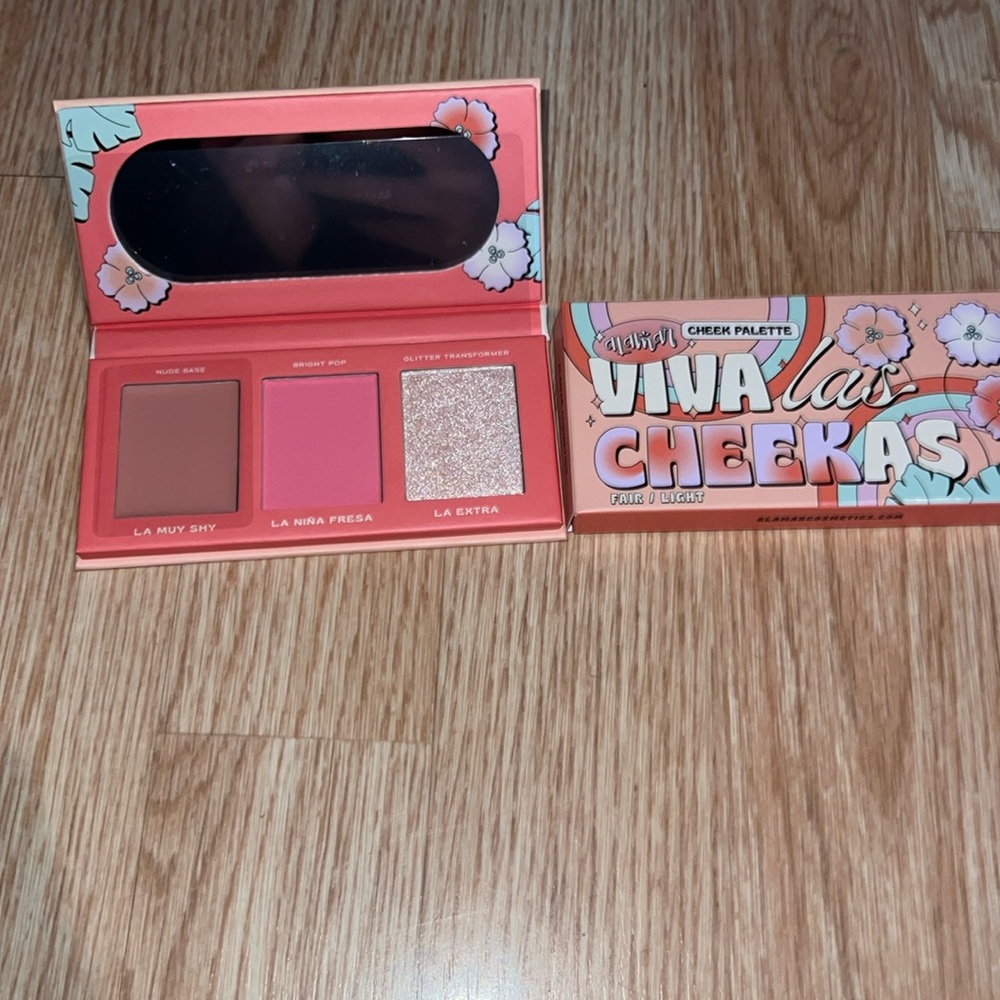 Alamar Viva las Cheekas Cheek Palate Brand NewFair/Light